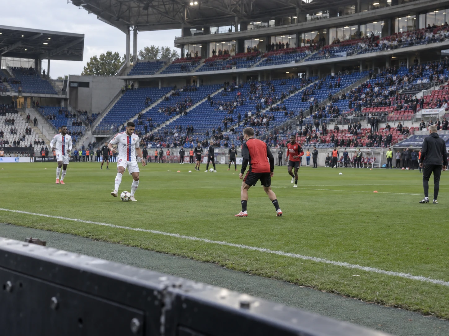 Tvåan Rennes ställs mot trean Lyon i Omgång 5